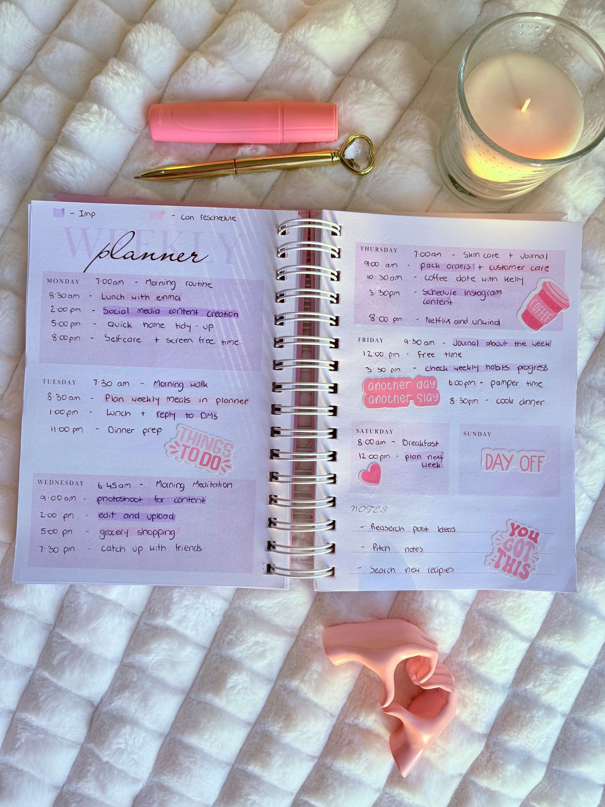 The Queen’s Agenda Planner for an Organized Life